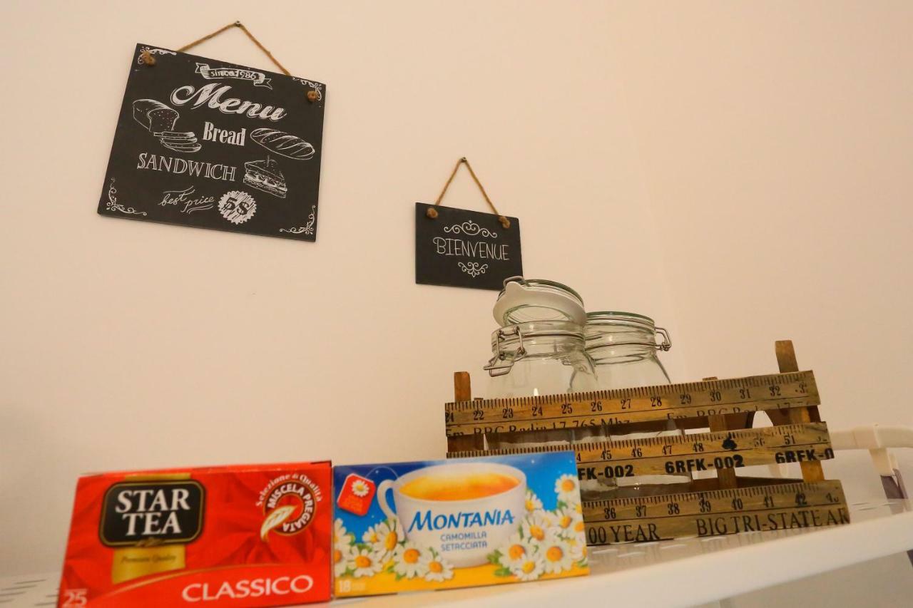 Bed and Breakfast Napoli a Festa Esterno foto